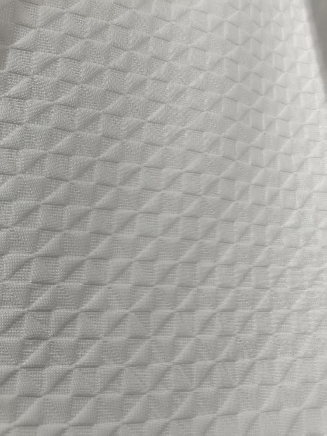 Polyester yarn fabric